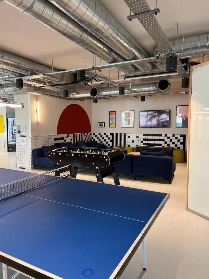 Destiny Student - Parkgate (Adults Only) Apartment ดับลิน ภายนอก รูปภาพ