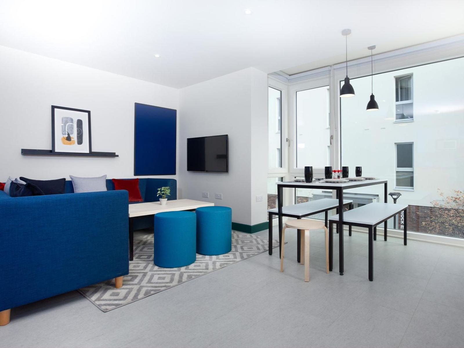Destiny Student - Parkgate (Adults Only) Apartment ดับลิน ภายนอก รูปภาพ