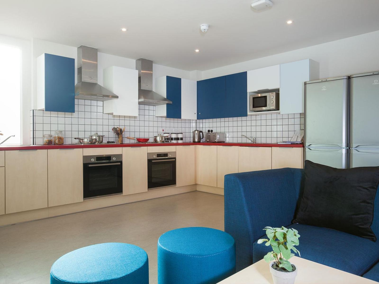 Destiny Student - Parkgate (Adults Only) Apartment ดับลิน ภายนอก รูปภาพ